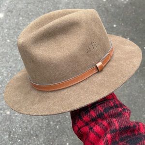 Vintage Wool Fedora hat medium